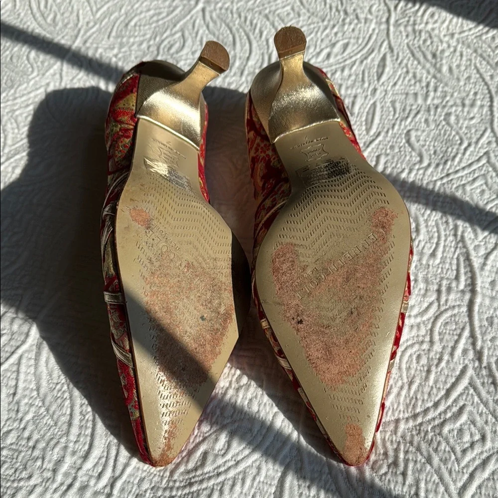Kenneth Cole Red, Gold and Cream Heels with Artistic Flair